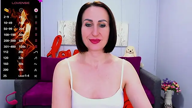 Snapshot of Nia_Smithh chatting on March 19, 2025, 1:07 pm Nia Smithh online show from March 19, 2025, 1:07 pm