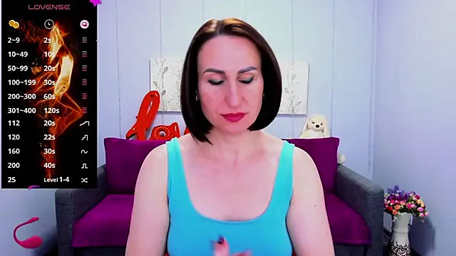 Nia Smithh online show from March 20, 2025, 4:31 pm