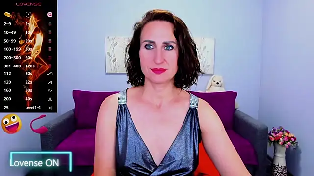 Nia Smithh online show from September 23, 2025, 12:19 pm