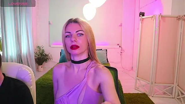 AlisaAleksandr online show from June 15, 2026, 11:01 am