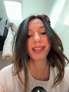  MiaQueen  online show from March 16, 2025, 9:37 pm