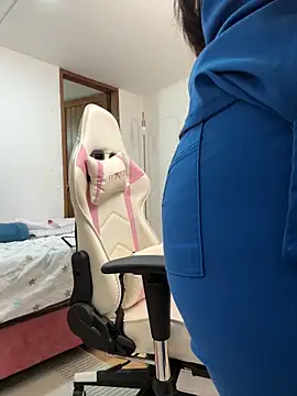 Snapshot of nurse_becky chatting on December 30, 2024, 11:06 pm nurse becky online show from December 30, 2024, 11:06 pm