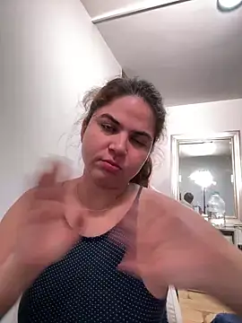 Snapshot of nurse_becky chatting on March 5, 2025, 10:32 pm nurse becky online show from March 5, 2025, 10:32 pm