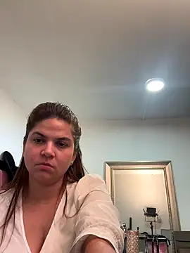 Snapshot of nurse_becky chatting on October 17, 2025, 12:14 am nurse becky online show from October 17, 2025, 12:14 am