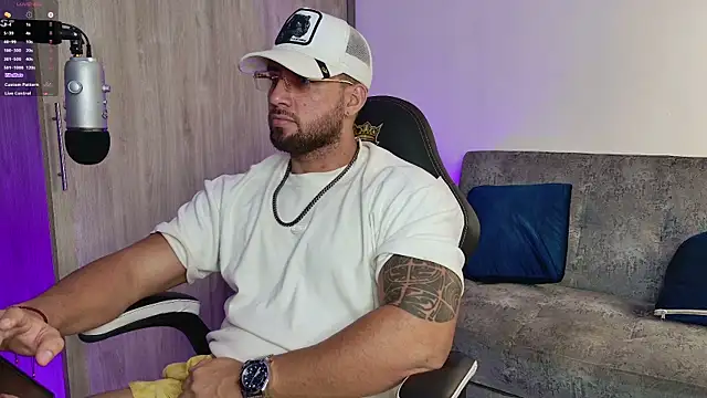 mr david cox online show from March 5, 2025, 12:38 am