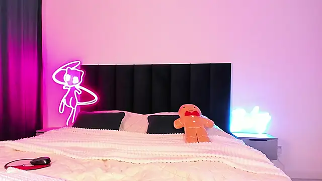 Snapshot of wow_lovie chatting on December 23, 2024, 5:39 am wow lovie online show from December 23, 2024, 5:39 am