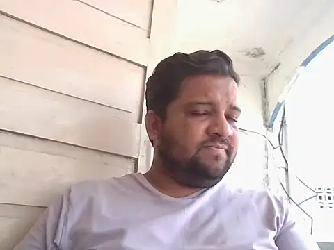 Snapshot of dhruv_love chatting on May 20, 2026, 5:02 am dhruv love online show from May 20, 2026, 5:02 am