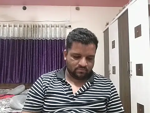 Snapshot of dhruv_love chatting on June 16, 2026, 1:36 pm dhruv love online show from June 16, 2026, 1:36 pm