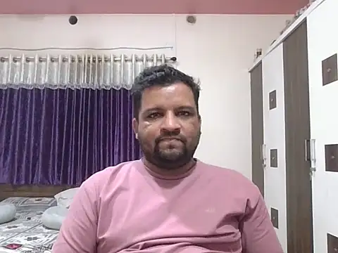 Snapshot of dhruv_love chatting on June 17, 2026, 1:56 pm dhruv love online show from June 17, 2026, 1:56 pm