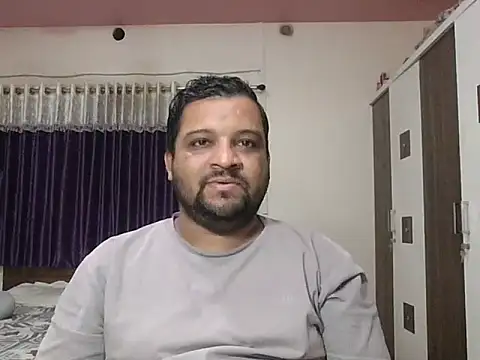 Snapshot of dhruv_love chatting on July 20, 2026, 1:35 pm dhruv love online show from July 20, 2026, 1:35 pm