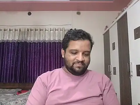 Snapshot of dhruv_love chatting on July 25, 2026, 12:14 pm dhruv love online show from July 25, 2026, 12:14 pm
