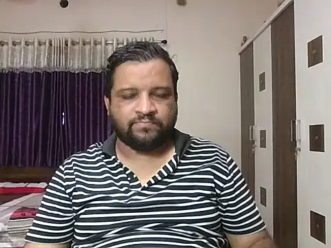 Snapshot of dhruv_love chatting on August 1, 2026, 11:53 am dhruv love online show from August 1, 2026, 11:53 am