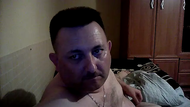 Snapshot of Novy73 chatting on September 26, 2025, 9:30 pm Novy73 online show from September 26, 2025, 9:30 pm