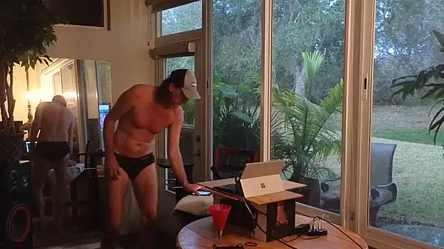 Snapshot of eliberator1777 chatting on February 13, 2025, 10:00 pm eliberator1777 online show from February 13, 2025, 10:00 pm