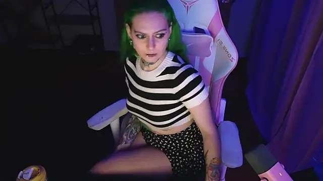 Snapshot of Ginger_Stay chatting on May 23, 2026, 8:35 pm Ginger Stay online show from May 23, 2026, 8:35 pm
