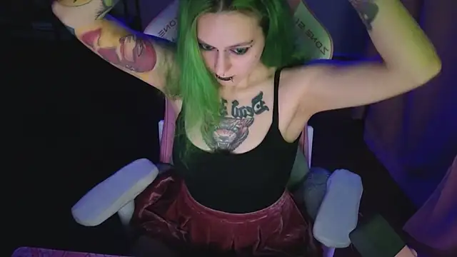 Snapshot of Ginger_Stay chatting on June 23, 2026, 9:13 pm Ginger Stay online show from June 23, 2026, 9:13 pm