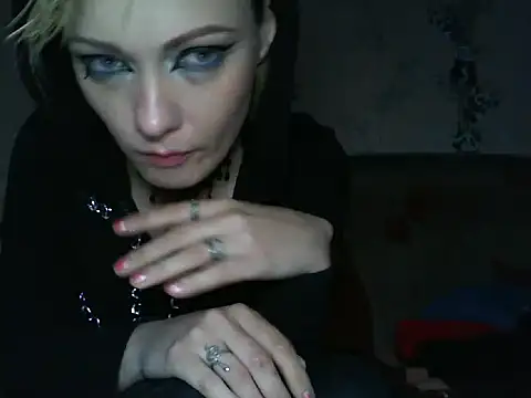 WildMissNiks online show from June 16, 2026, 6:49 am