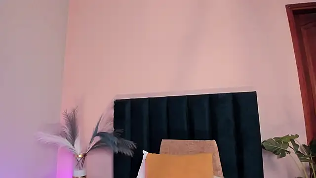 Snapshot of Christy_Sea chatting on February 11, 2026, 12:10 pm Christy Sea online show from February 11, 2026, 12:10 pm