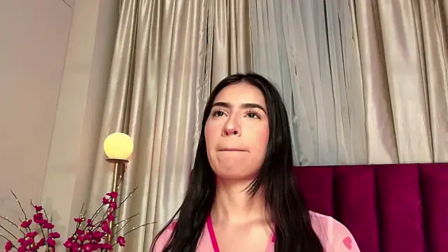 Snapshot of Christy_Sea chatting on February 14, 2026, 12:35 pm Christy Sea online show from February 14, 2026, 12:35 pm