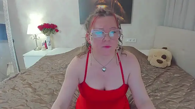 katysako online show from May 14, 2026, 11:44 pm