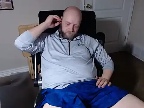 Snapshot of daveletsplay chatting on January 15, 2025, 3:33 am daveletsplay online show from January 15, 2025, 3:33 am