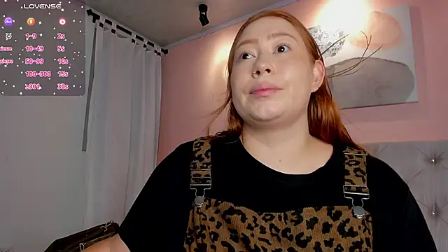 hannamartinn online show from May 14, 2026, 3:41 pm