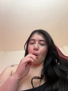 KallyMyller1 online show from January 23, 2025, 10:33 pm