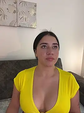 Snapshot of KallyMyller1 chatting on July 7, 2026, 11:31 pm KallyMyller1 online show from July 7, 2026, 11:31 pm