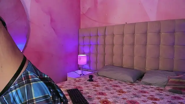 Snapshot of Mariana_sweetest chatting on March 30, 2026, 9:49 pm Mariana sweetest online show from March 30, 2026, 9:49 pm