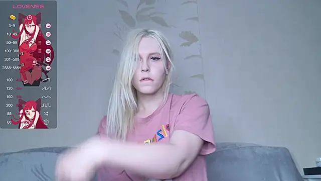 Snapshot of Evelyn_rabbit chatting on March 7, 2025, 1:51 pm Evelyn rabbit online show from March 7, 2025, 1:51 pm