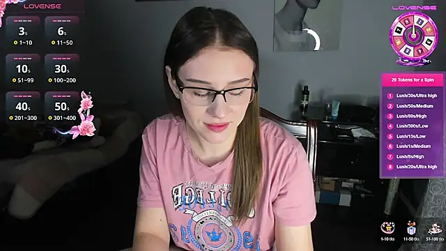 Snapshot of KindKristy chatting on January 23, 2025, 5:02 am KindKristy online show from January 23, 2025, 5:02 am