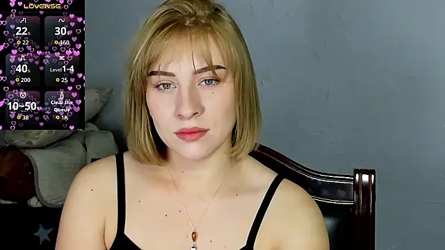 Snapshot of KindKristy chatting on September 15, 2025, 5:07 am KindKristy online show from September 15, 2025, 5:07 am