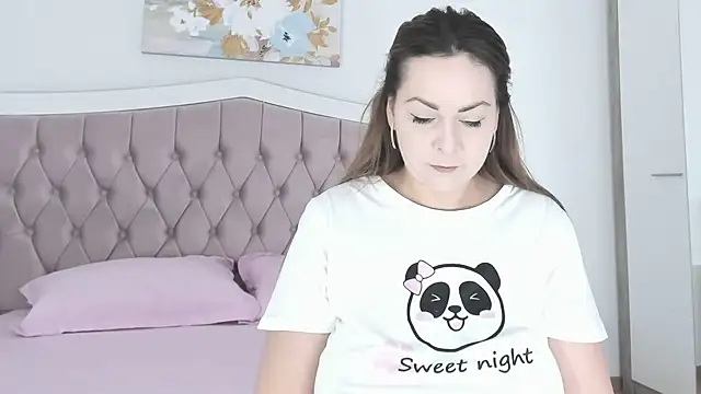 purefantasy online show from March 5, 2026, 7:04 am