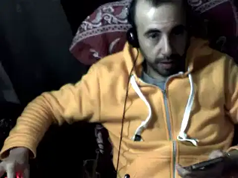 Snapshot of big_heart chatting on February 26, 2025, 7:42 am big heart online show from February 26, 2025, 7:42 am