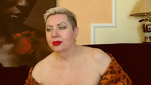 LadyPosh online show from January 24, 2025, 1:24 am