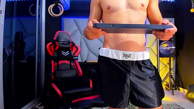 Aydenmiller96 online show from April 29, 2026, 5:55 am