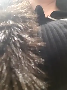 Snapshot of Dirtyfeelin chatting on November 28, 2025, 10:29 am Dirtyfeelin online show from November 28, 2025, 10:29 am