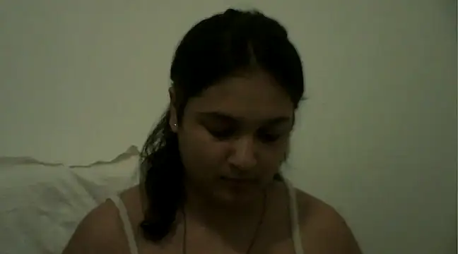 Indianbloom- online show from February 14, 2025, 10:25 pm