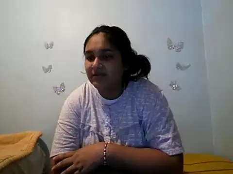 Indianbloom- online show from October 4, 2025, 5:00 pm