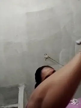 Indianbloom- online show from November 14, 2025, 12:59 pm