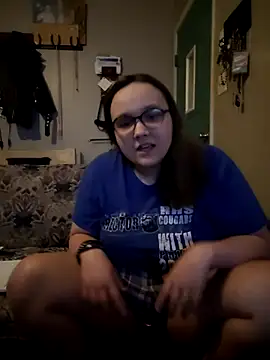 Snapshot of ZeTurtleMaster chatting on December 22, 2024, 3:55 am ZeTurtleMaster online show from December 22, 2024, 3:55 am