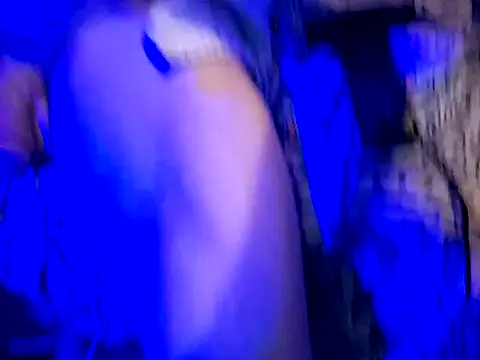 Snapshot of justinewe69 chatting on September 24, 2025, 3:54 am justinewe69 online show from September 24, 2025, 3:54 am