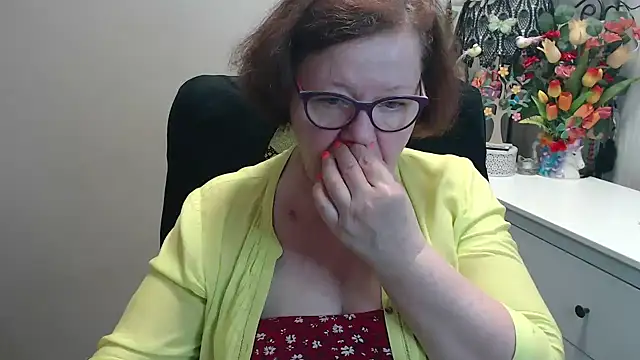 Adelewildx online show from April 28, 2026, 10:31 am