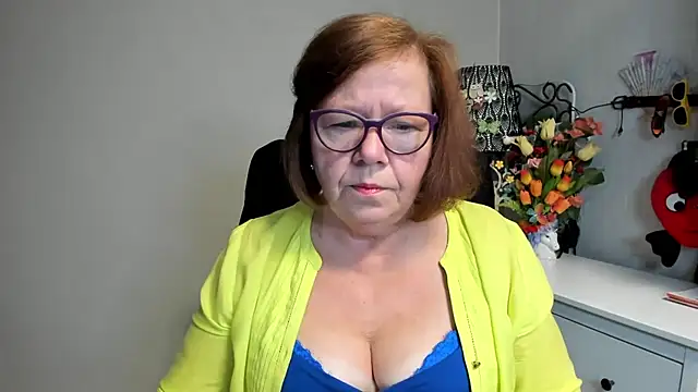 Snapshot of Adelewildx chatting on June 1, 2026, 2:46 am Adelewildx online show from June 1, 2026, 2:46 am