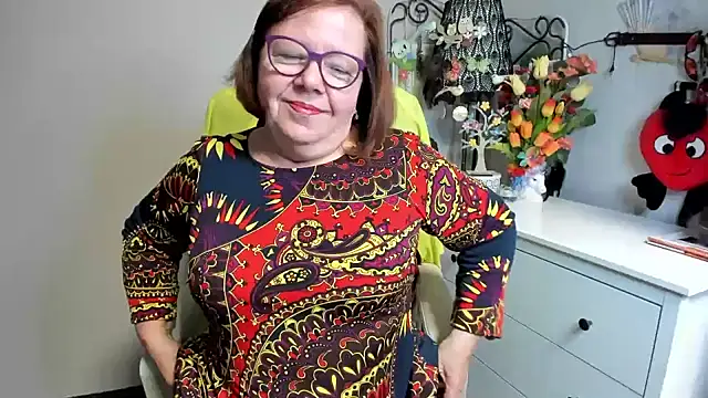 Snapshot of Adelewildx chatting on June 15, 2026, 2:47 am Adelewildx online show from June 15, 2026, 2:47 am
