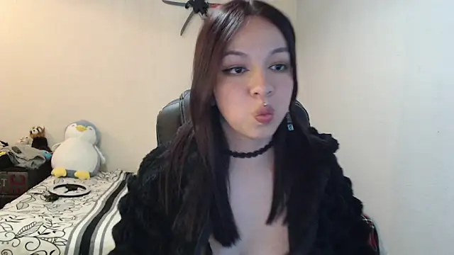 Snapshot of babyakem chatting on June 10, 2026, 4:12 am babyakem online show from June 10, 2026, 4:12 am