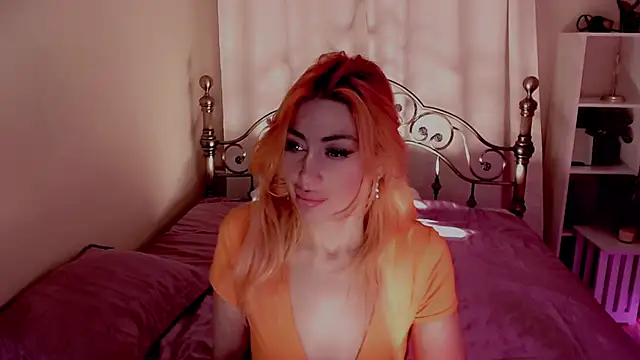 Snapshot of AnnieGOld_ chatting on December 23, 2024, 3:29 am AnnieGOld online show from December 23, 2024, 3:29 am