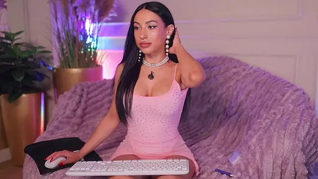 Anais Bloom online show from July 11, 2026, 7:27 pm
