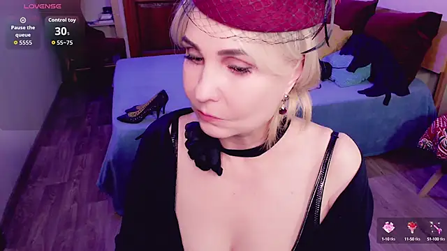  unique cam  online show from September 21, 2025, 9:55 am