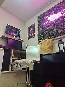 Snapshot of Nathotsexy1 chatting on January 21, 2025, 9:24 am Nathotsexy1 online show from January 21, 2025, 9:24 am